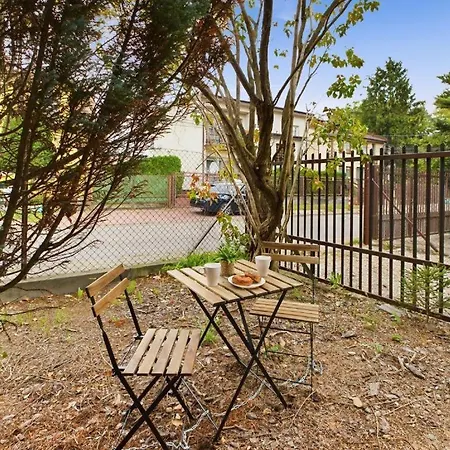 Apartamento W Garden & Parking Near Airport *